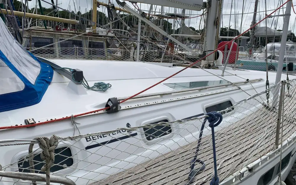 slider 5 Beneteau Oceanis 440