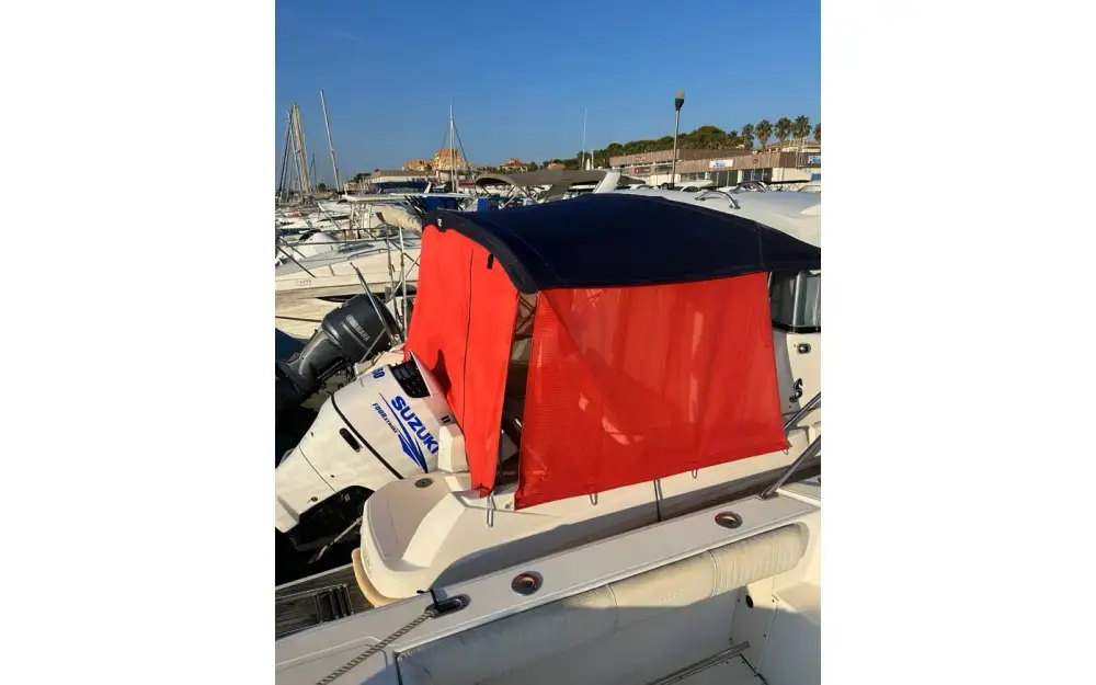 slider 2 Beneteau Antares 750 HB