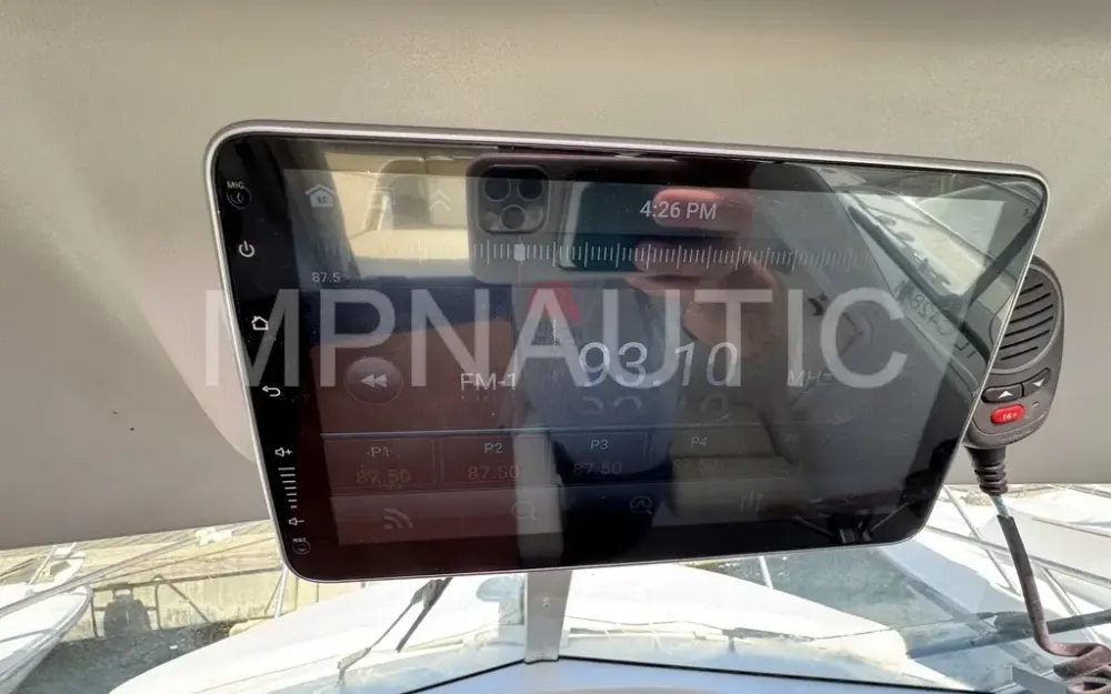 slider 12 Beneteau Antares 750 HB - null