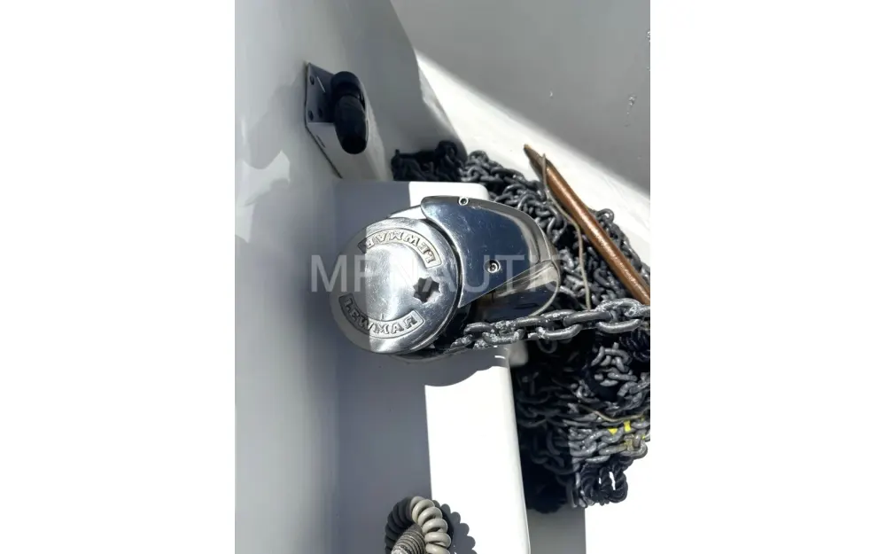 slider 16 Beneteau Antares 750 HB - null