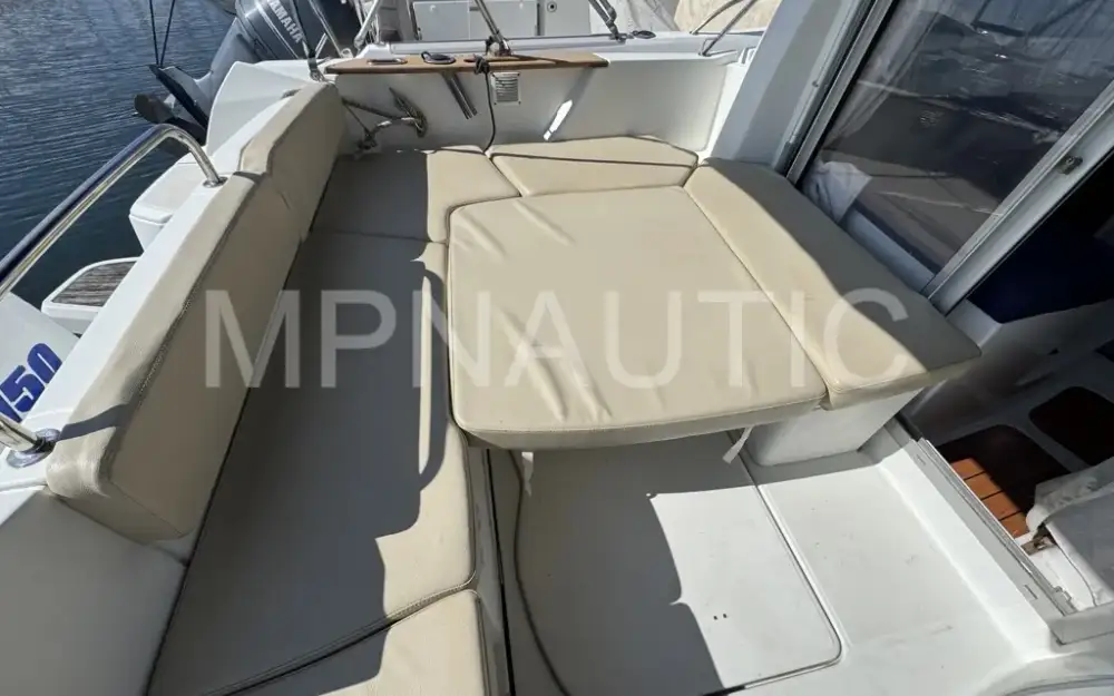 slider 4 Beneteau Antares 750 HB