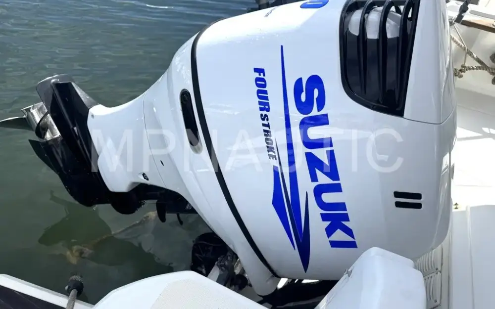 slider 10 Beneteau Antares 750 HB