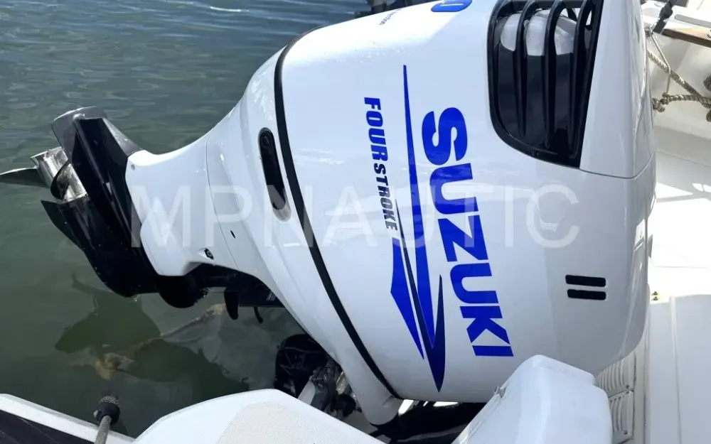slider 10 Beneteau Antares 750 HB - null
