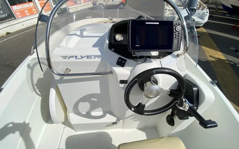 slider 13 Beneteau Flyer 500 Open