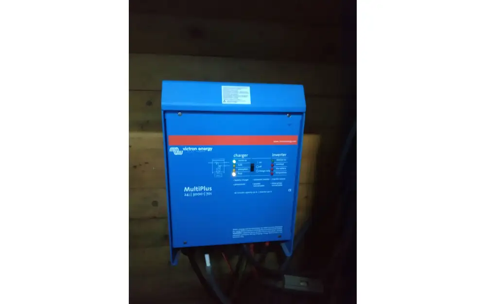slider 24 Bateau Logement Tjalk authentique rare avec ses agrées mât voile dérives