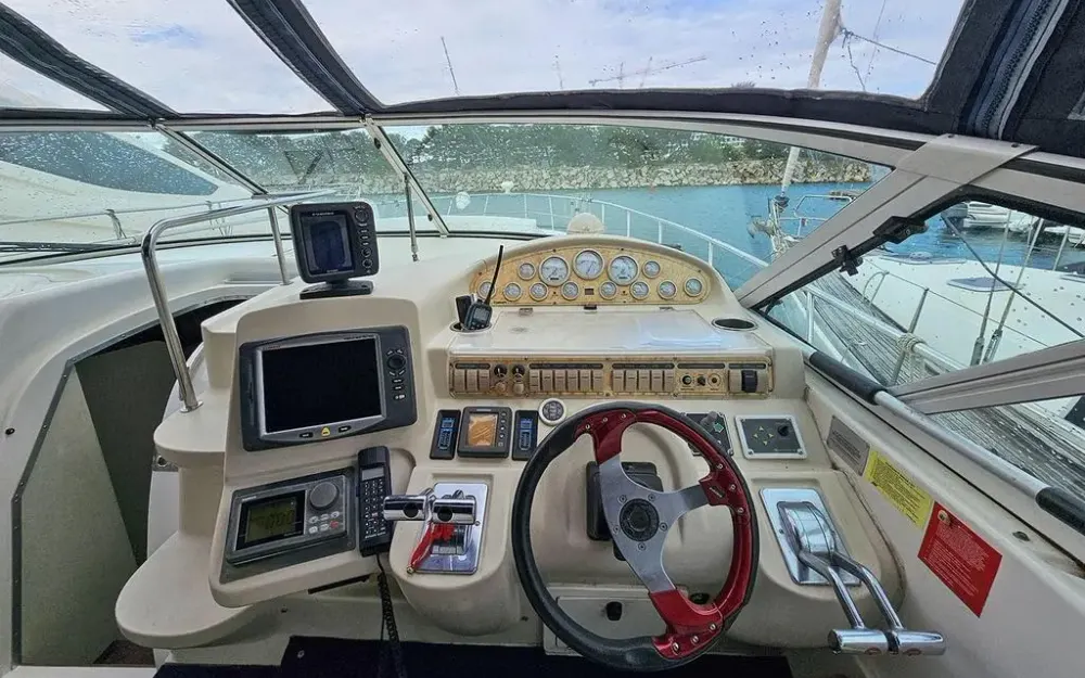 slider 19 Cruisers Yachts  4270 Esprit