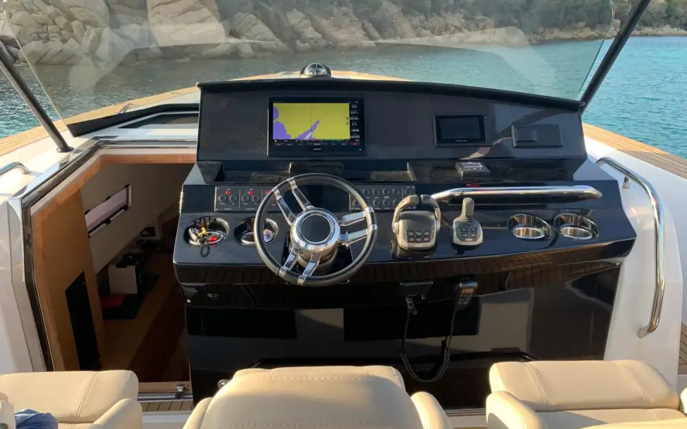 slider 12 Pardo Yachts Pardo 43