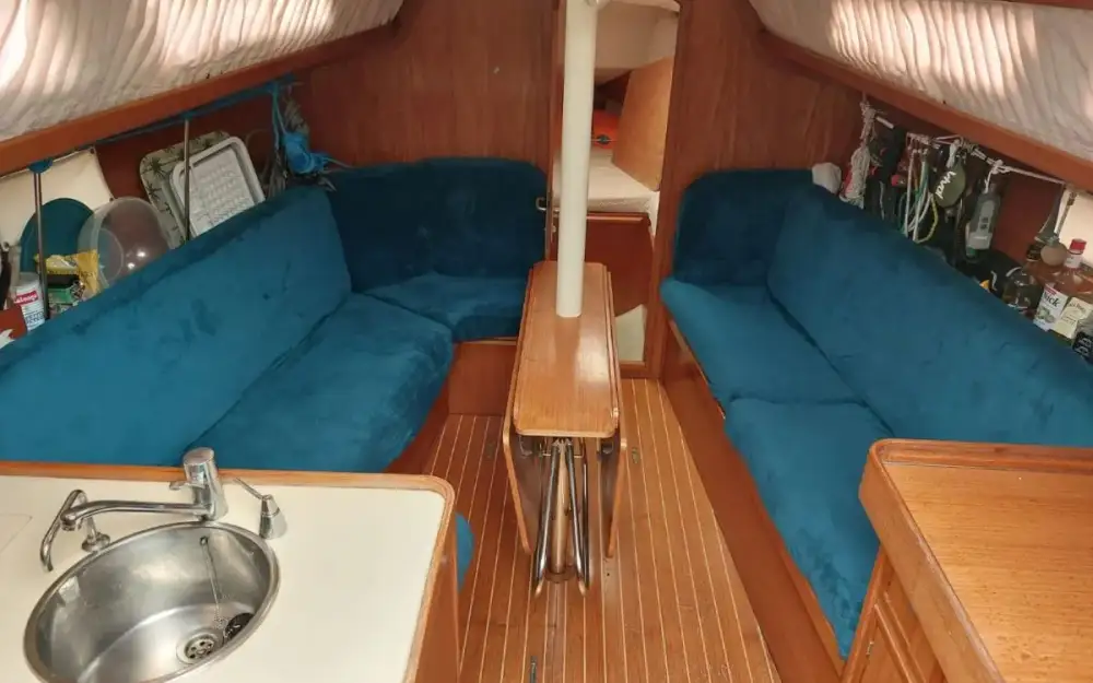 slider 9 Jeanneau Sun Odyssey 31