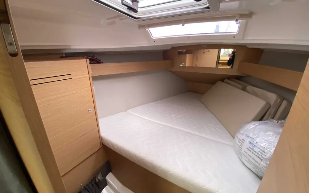 slider 19 Dufour  360 Grand Large