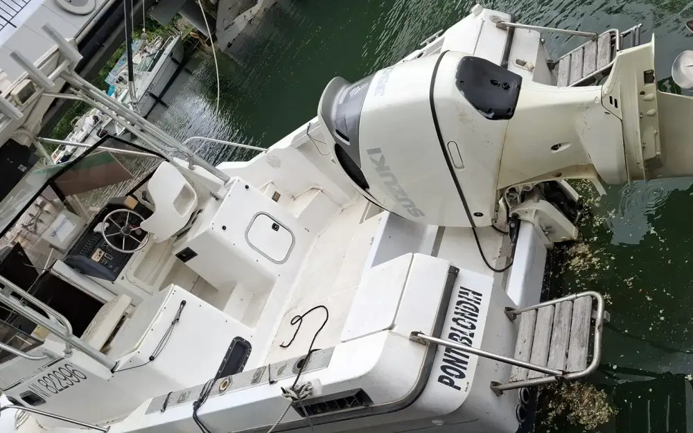 slider 16 Bayliner Trophy 2502