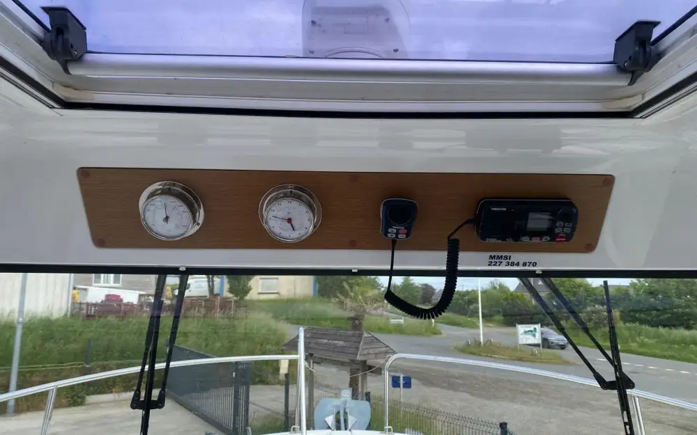 slider 11 Jeanneau Merry Fisher 855 Marlin