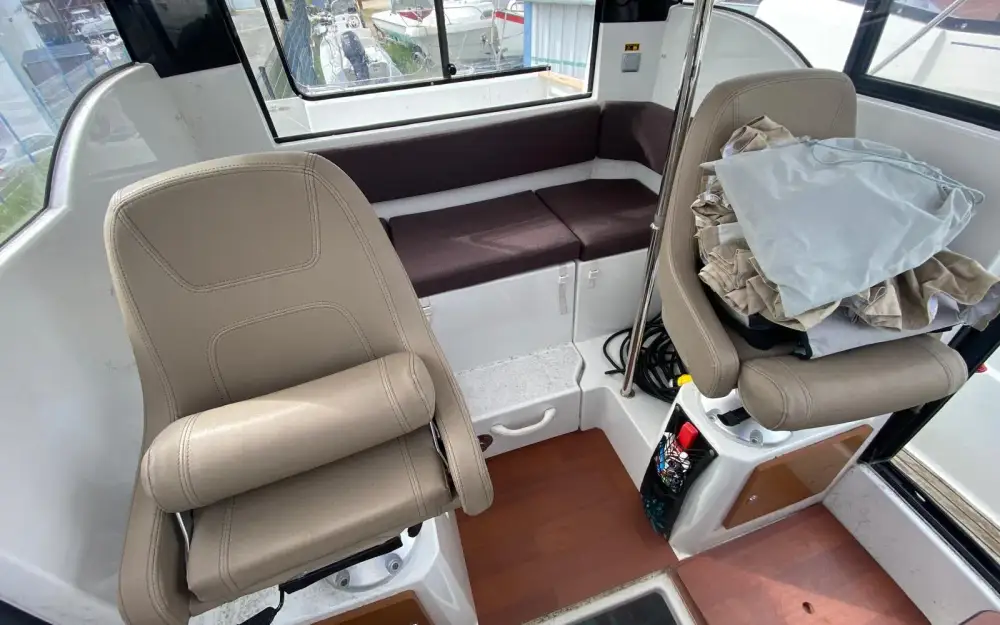 slider 2 Jeanneau Merry Fisher 855 Marlin