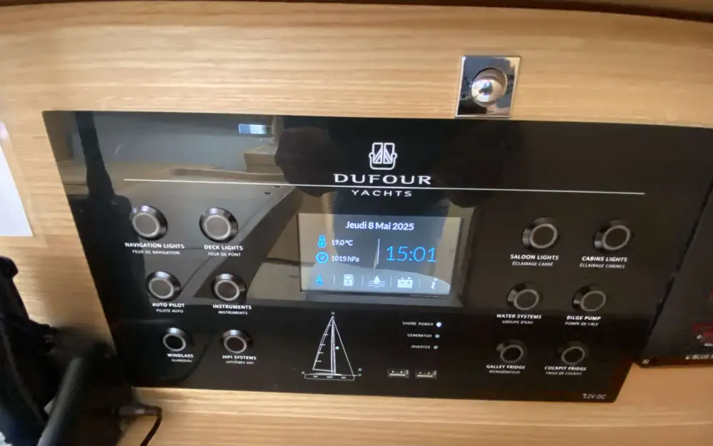 slider 14 Dufour  360 Grand Large