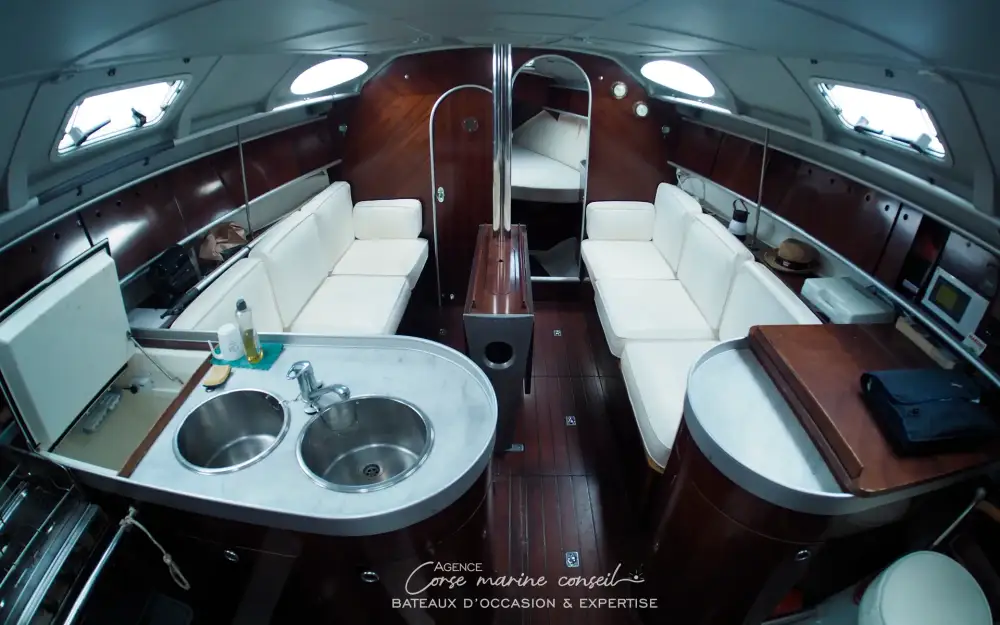 slider 6 Beneteau First 38 S5