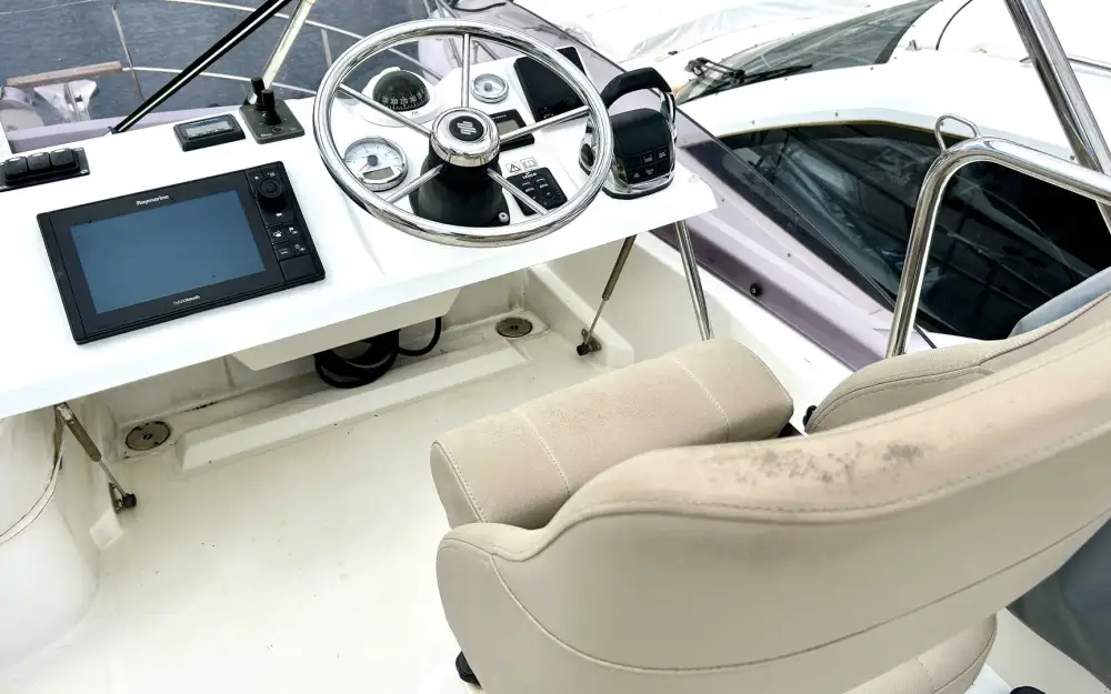 slider 13 Beneteau Swift Trawler 30