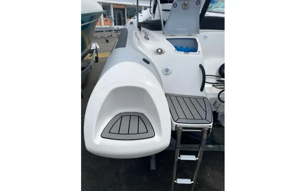 slider 10 Grand Golden Line G650