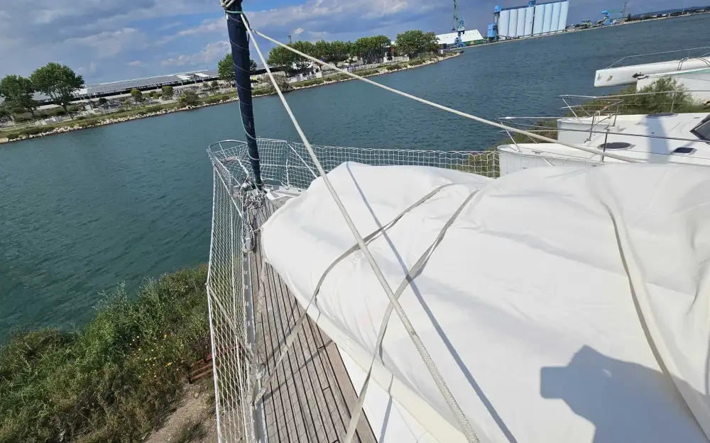 slider 6 Jeanneau Sun Odyssey 42.1
