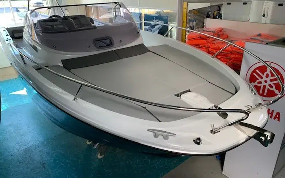 slider 5 Jeanneau Cap Camarat 6.5 WA