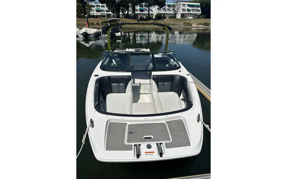 slider 4 Four Winns TS 222