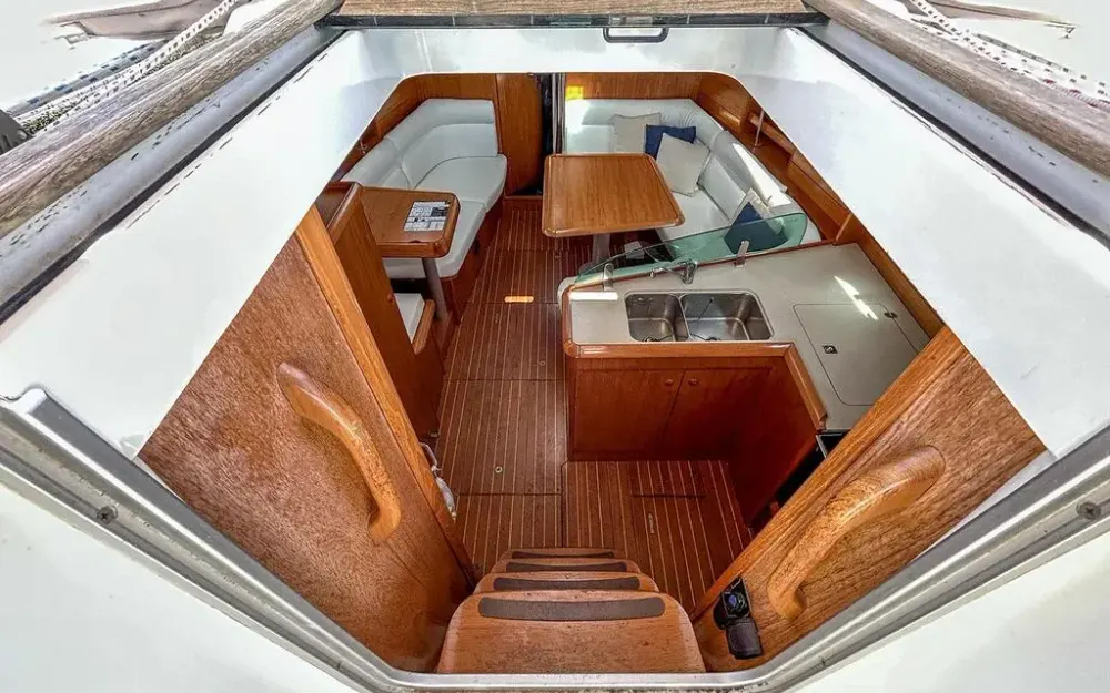 slider 26 Jeanneau Sun Odyssey 37