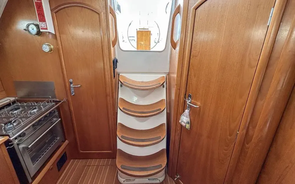slider 31 Jeanneau Sun Odyssey 37
