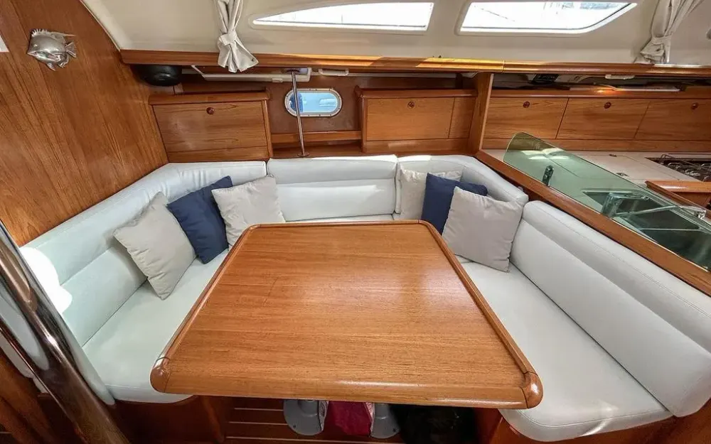 slider 36 Jeanneau Sun Odyssey 37
