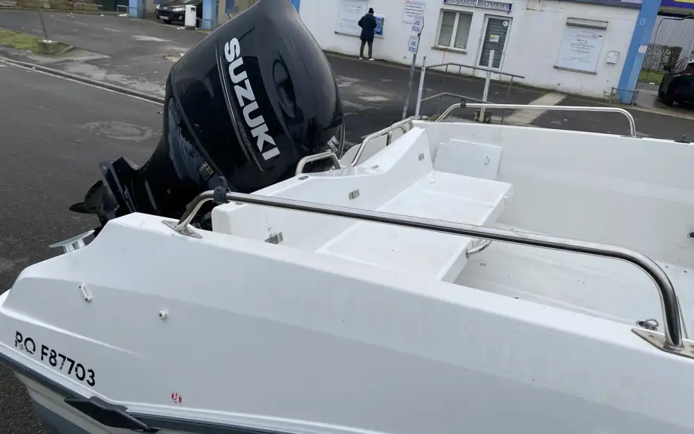 slider 4 Beneteau Flyer 6.6 SPACEdeck