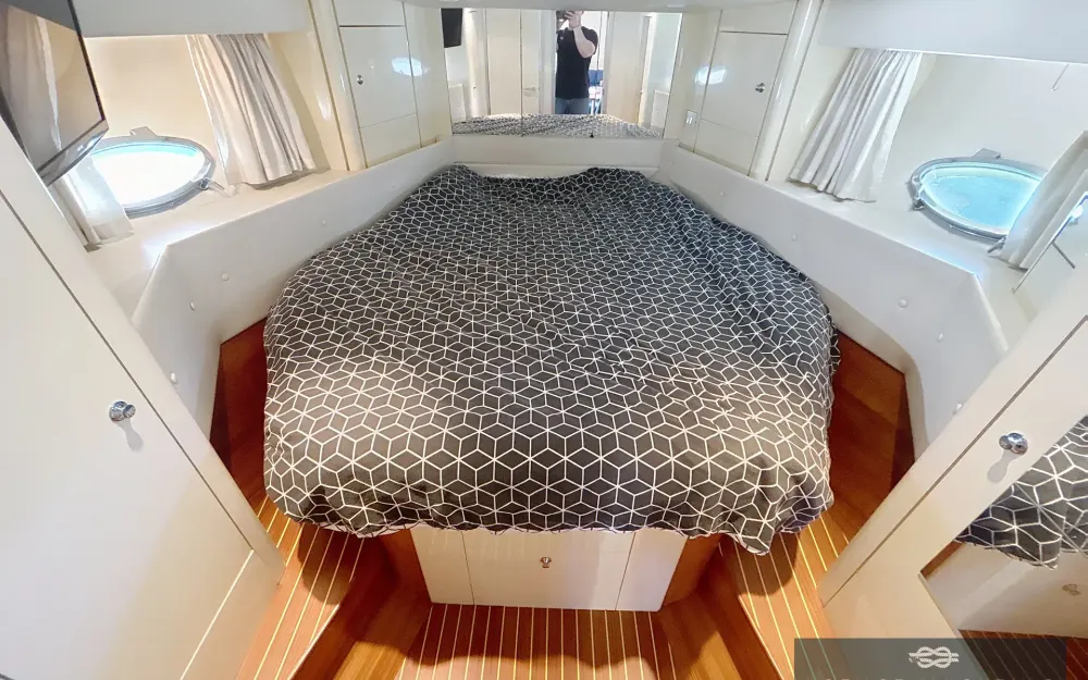 slider 21 Sunseeker Camargue 46