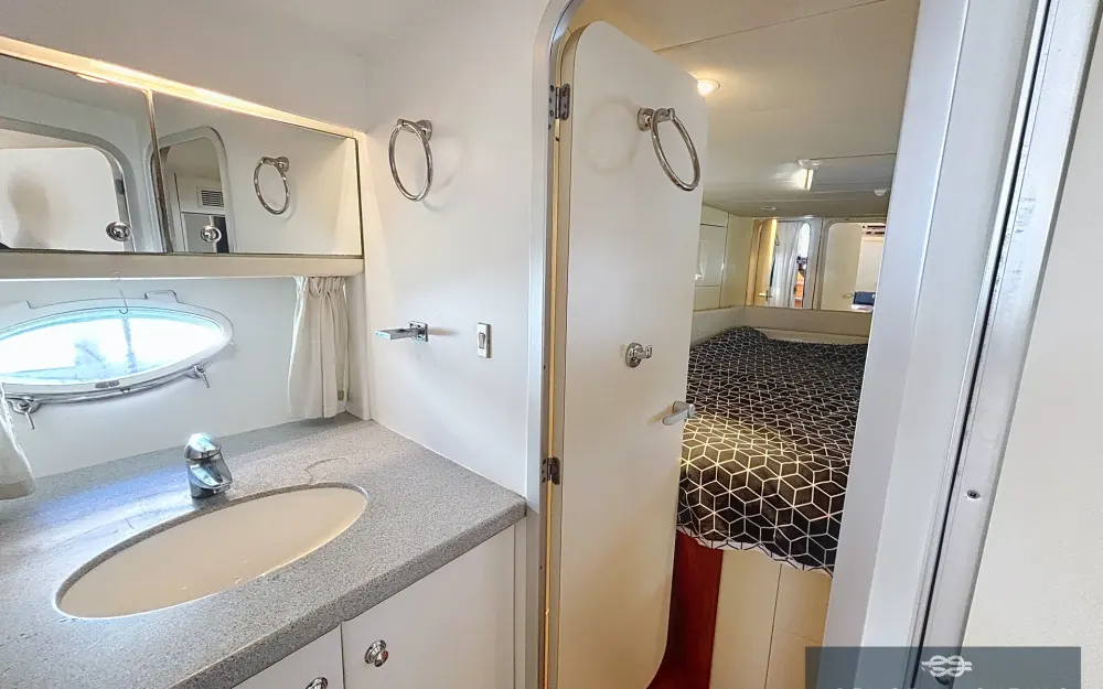 slider 24 Sunseeker Camargue 46