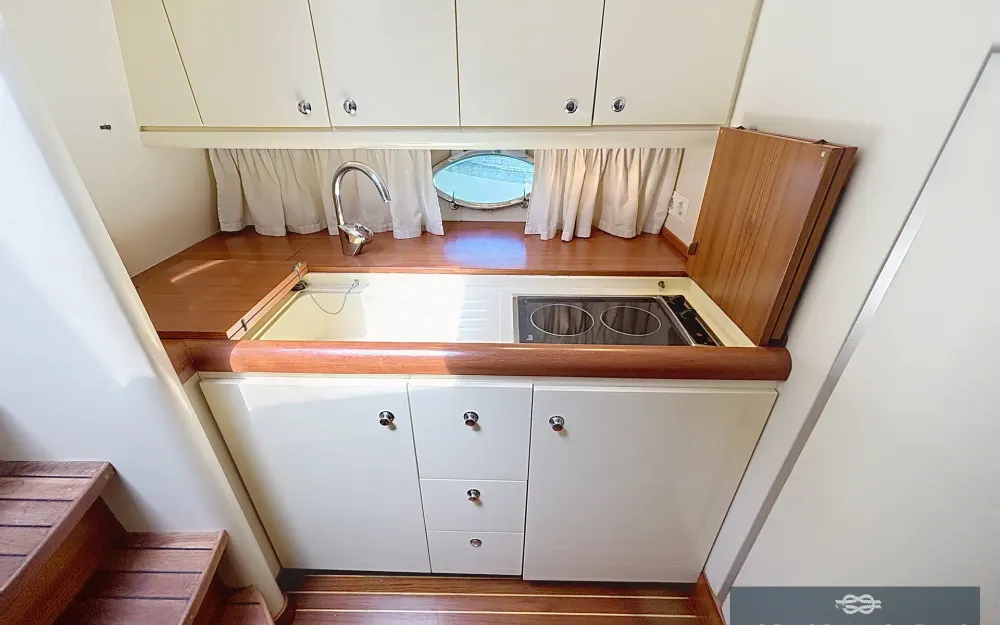 slider 28 Sunseeker Camargue 46