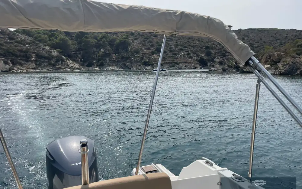 slider 4 Jeanneau Cap Camarat 8.5 WA