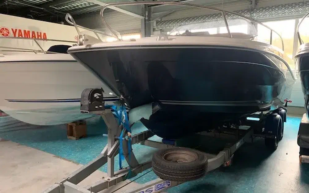 slider 1 Jeanneau Cap Camarat 6.5 WA