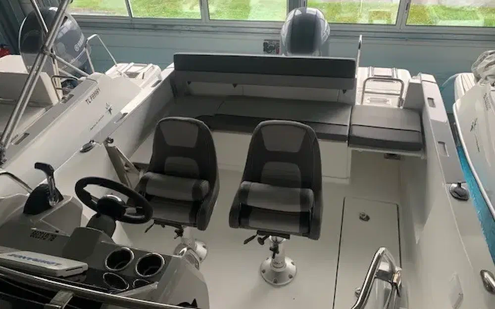 slider 4 Jeanneau Cap Camarat 6.5 WA