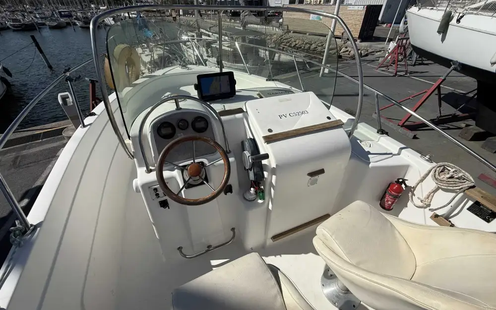 slider 8 B2 Marine Cap Ferret 652 Open
