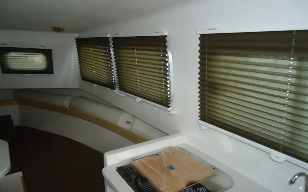 slider 18 Tiburon  37 Cabinado