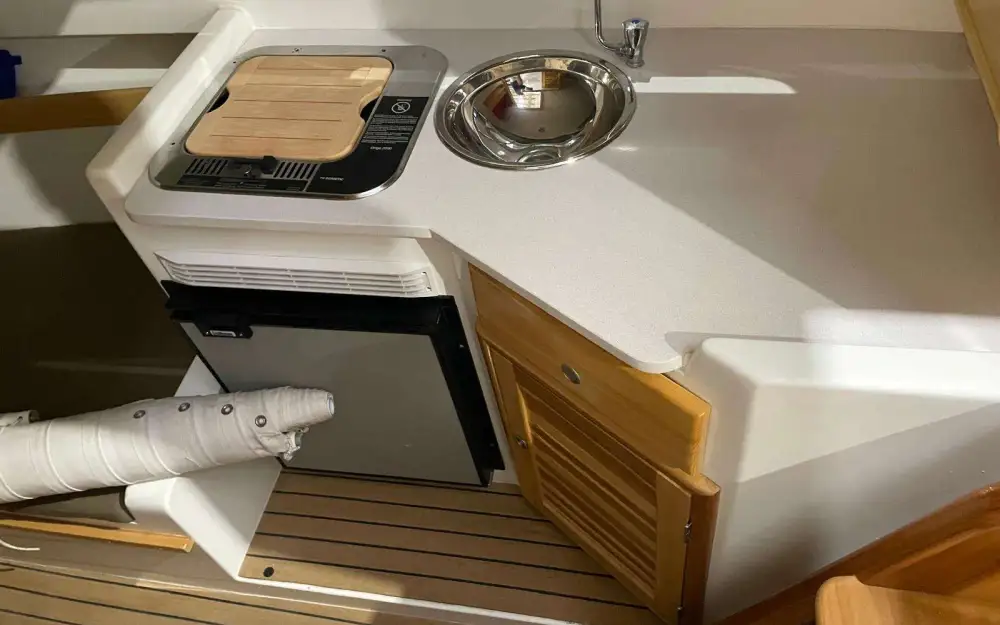slider 20 Tiburon  37 Cabinado