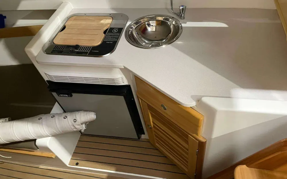 slider 20 Tiburon  37 Cabinado - null