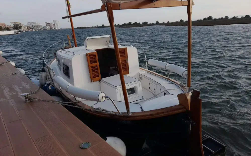 slider 22 Tiburon  37 Cabinado