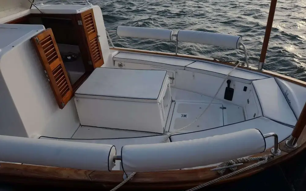 slider 2 Tiburon  37 Cabinado