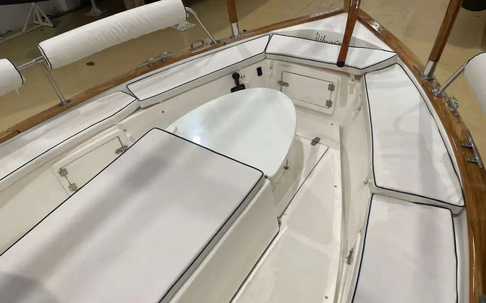 slider 5 Tiburon  37 Cabinado