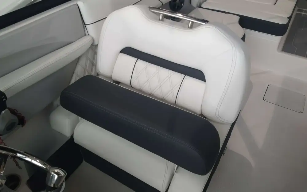 slider 4 Regal LX2