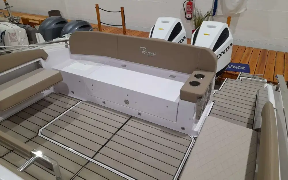 slider 18 Ranieri Next 330 Lx