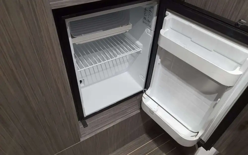 slider 8 Ranieri Next 330 Lx