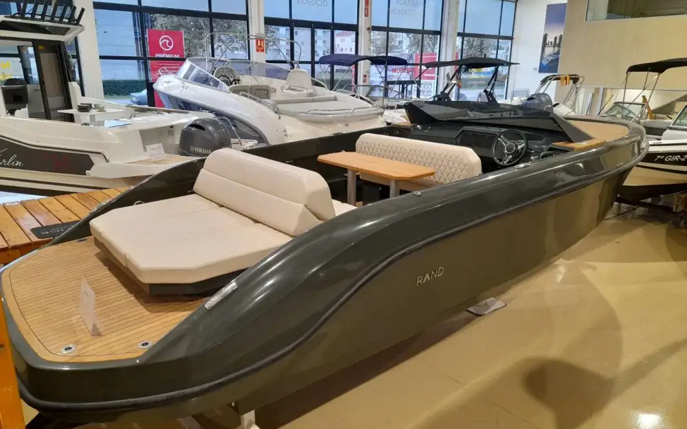 slider 5 Rand Boats Spirit 25