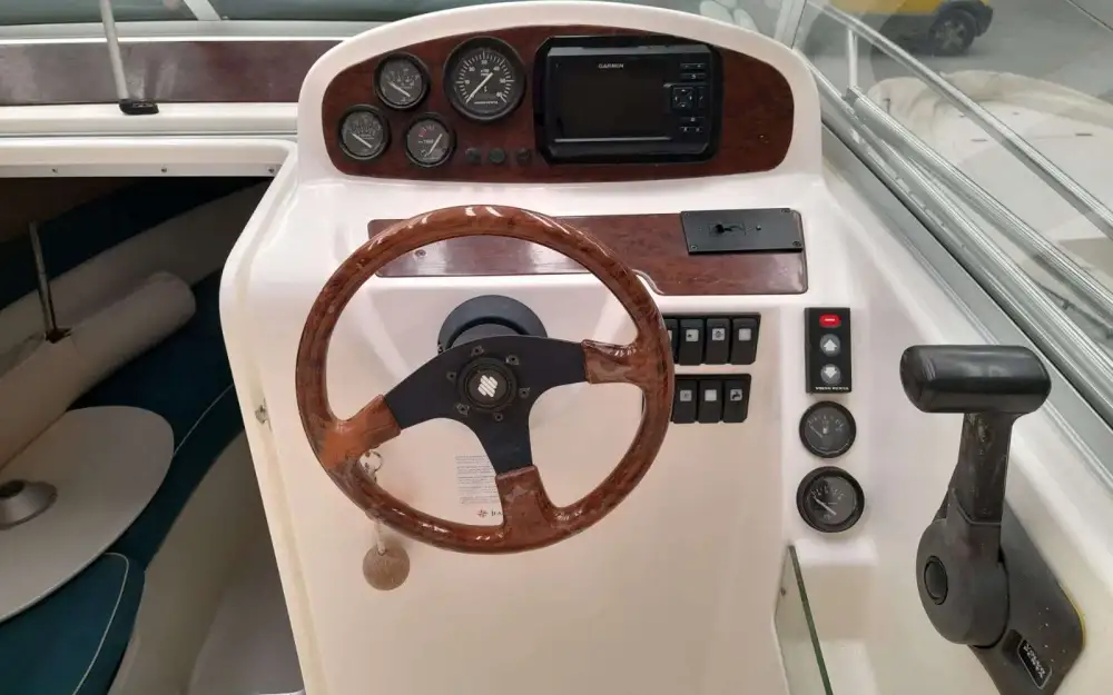 slider 11 Jeanneau Leader 705