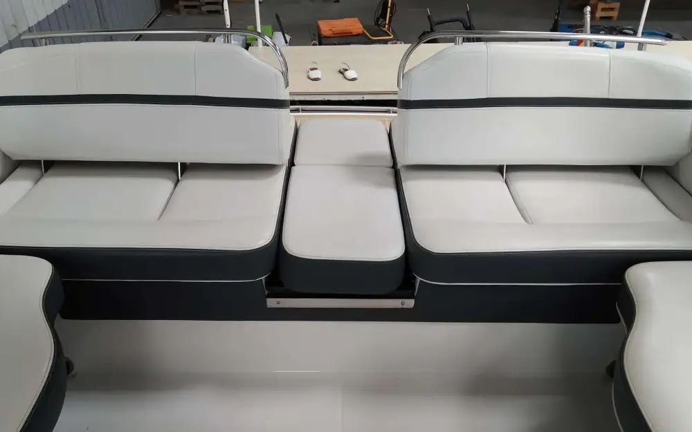 slider 8 Regal  2800