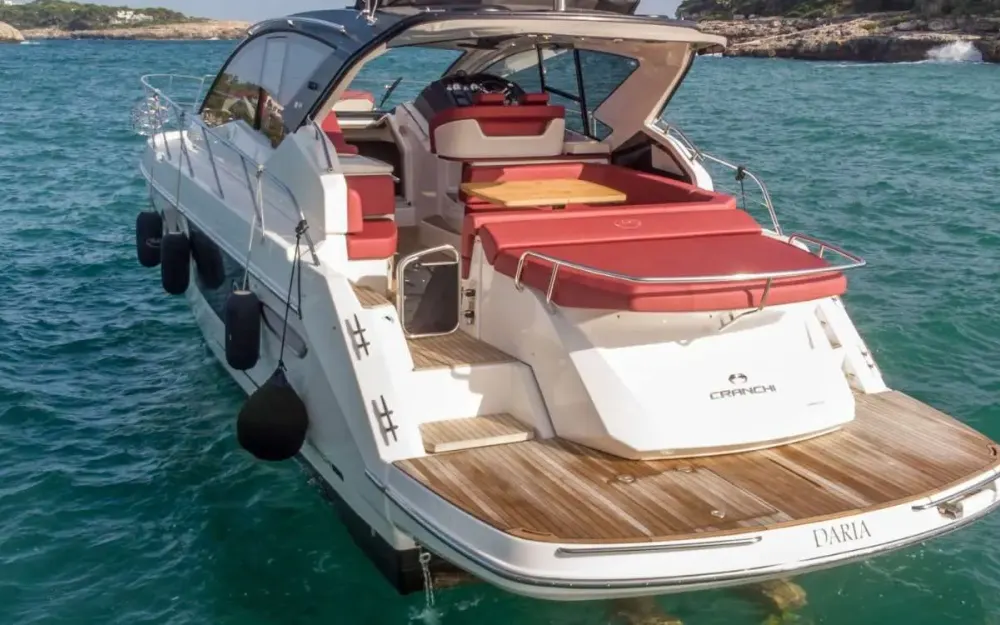 slider 11 Cranchi M 44 Hard Top