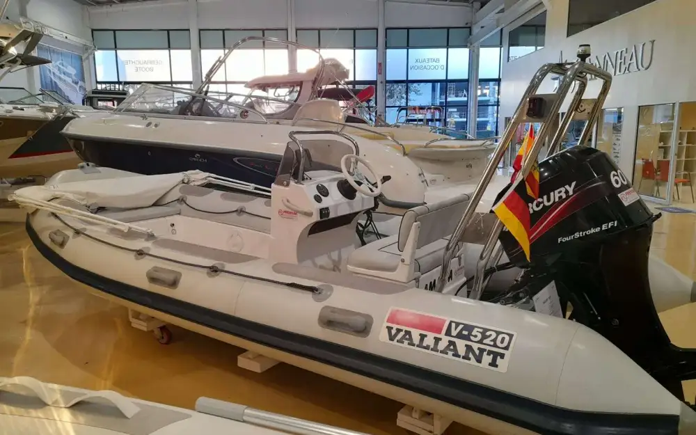 slider 6 Valiant  520