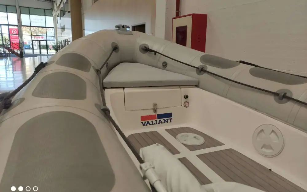 slider 7 Valiant  520
