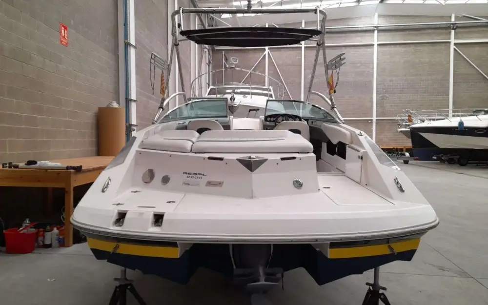 slider 0 Regal  2200